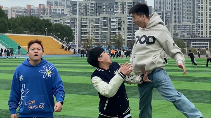 ดูฟุตบอลโลก! เรียนกังฟูจีน!