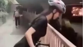 It smells awful, like seafood.