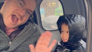 Fat wife picks up the car