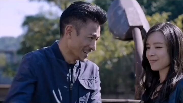 Đây là tên trộm đẹp trai nhất mà tôi từng thấy, xin hỏi anh ấy có được tính là nhân vật phản diện kh