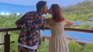 和女朋友的花式接吻