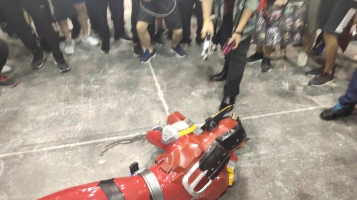 Many comic exhibitions reappear famous scenes: not soon, thank you Diqi brother!