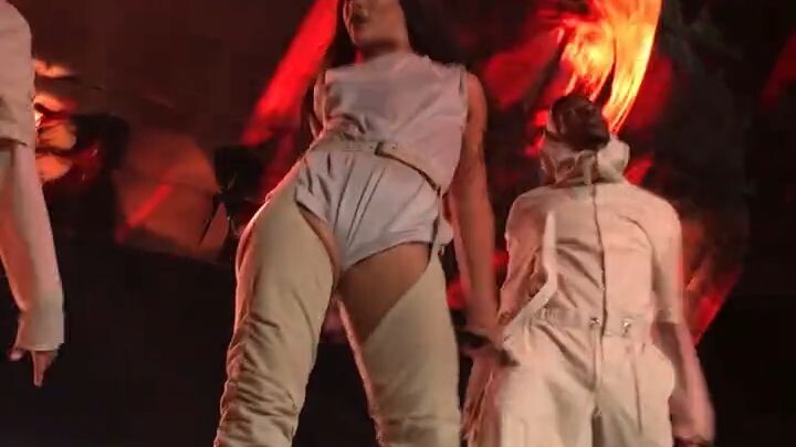 Rich in life because I got to see HER live before she disappeared from music 😭