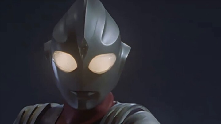 Why does Ultraman Tiga rarely appear in the air? Is it because he is not strong enough, or is there 