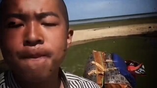 Empat adegan terkenal yang akan membuat Anda tertawa sampai perut Anda sakit, berapa banyak yang tel