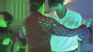 Retro ballroom, dancing with the little sister