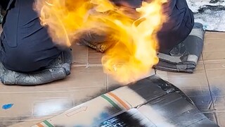 街头艺术家给平板电脑喷漆，结果简直不要太惊艳！