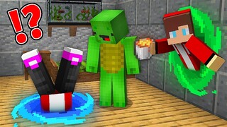 JJ pranked Mikey with portal guns in minecraft - Maizen