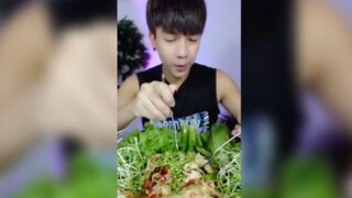 ส้มตำต้องกินอย่างนี้ #อาหาร #อร่อย