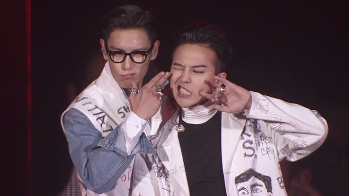 【GD&TOP】Panggung cahaya biru ultra-jernih ZUTTER yang ganteng banget! Mantap, mantap, mantap!
