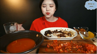 Cơm chiên tỏi, tôm sốt cay, mì hải sản cay 12 #amthuc