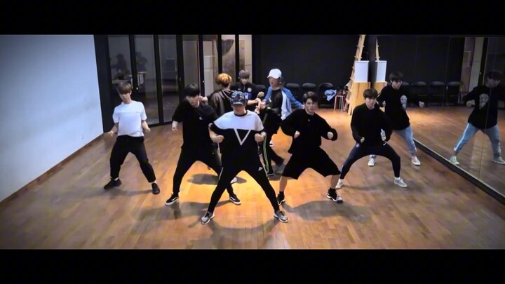 All boy groups, come and learn! If you can't practice to this level, you might as well not debut.