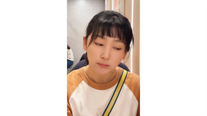 Ăn no nê, nghĩ ít thôi.