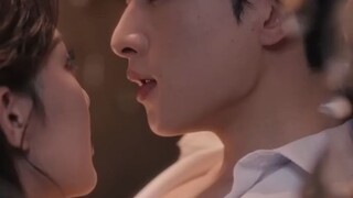 มีคืนสุดหวานกับคุณชายหุ่นแซ่บกลางสาย ฝน ตามหาทั้งเมืองมาห้าปี เจอเธอแล้วคลั่งรักไม่หยุด!