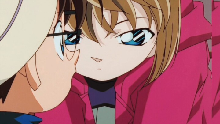 [Ke Ai] "Great Detective, be careful. What if you look at it too long and get caught up in it?!!"