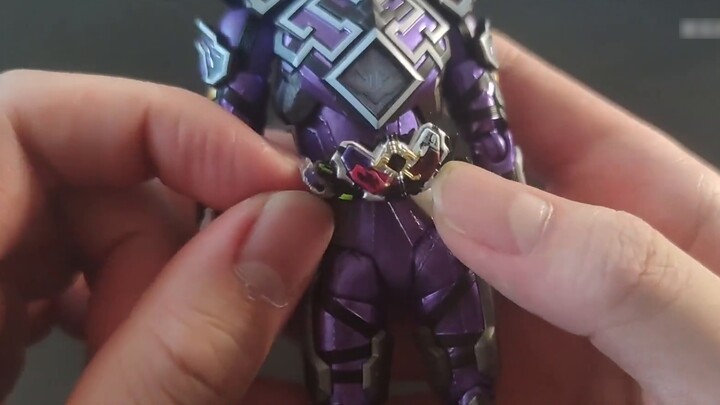 A 01 series SHF with super low price and exquisite workmanship, Kamen Rider Destruction Thunder SHF