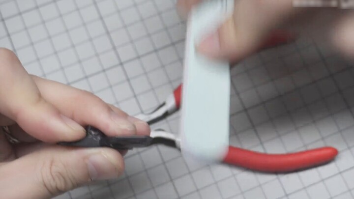 Gundam model transparent parts processing perfect transparent outer armor polishing solution