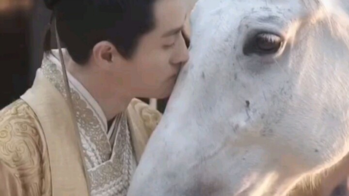 Bá Ấp Khảo trên đầu lưỡi, bị chế biến thành món gì hoàn toàn phụ thuộc vào những thứ đoàn phim bán b