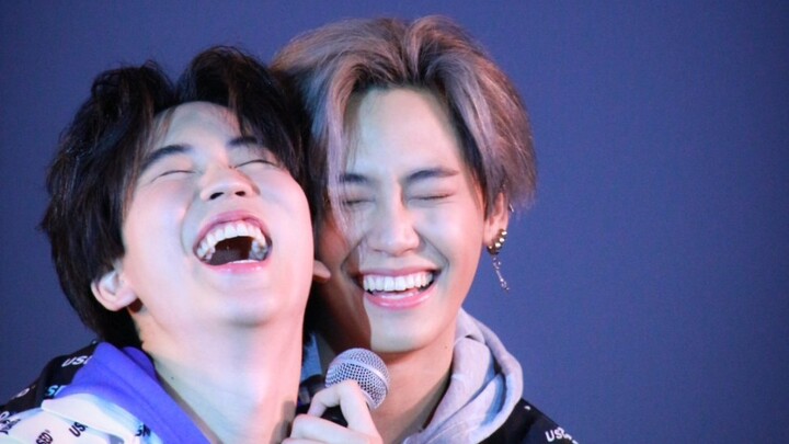 Lagi-lagi si bodoh yang dengan sukarela mengantarkan dirinya ke sarang serigala!