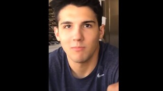 [TikTok nước ngoài] Mình bối rối quá! Mình đã chơi "My Brother's Gay And That's Okay" trước mặt các 