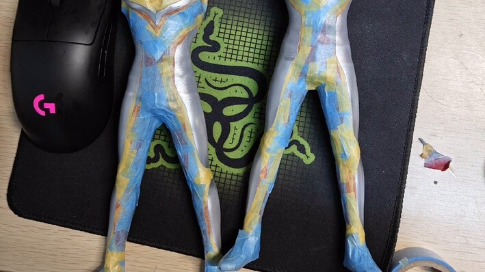 Yisuweimeng 25cm Tiga standing painting example