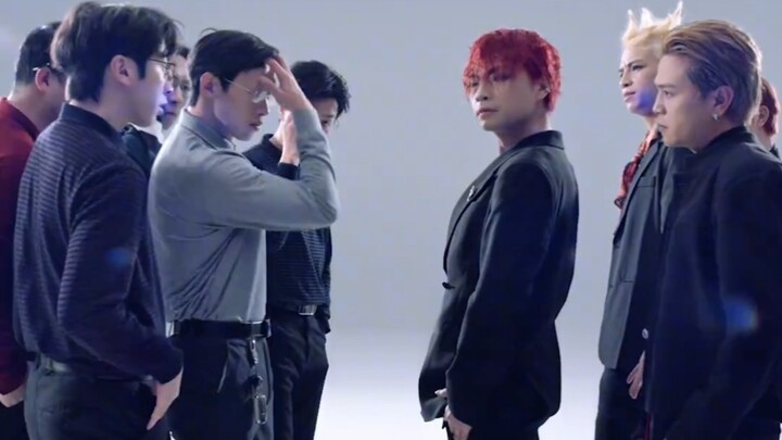 Uniq Dance Crew vs. Yunnan BigBang: The First Onstage Battle Between Two Major Boy Groups—Who Comes 