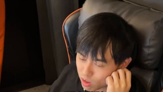 Aku mengganti Mixue Bingcheng milik saudaraku dengan Beijing Douzhi, dan dia meminumnya bersamaku! !