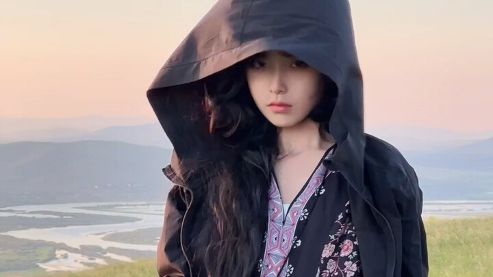 Gulungan Wol dan Padang Rumput Luas