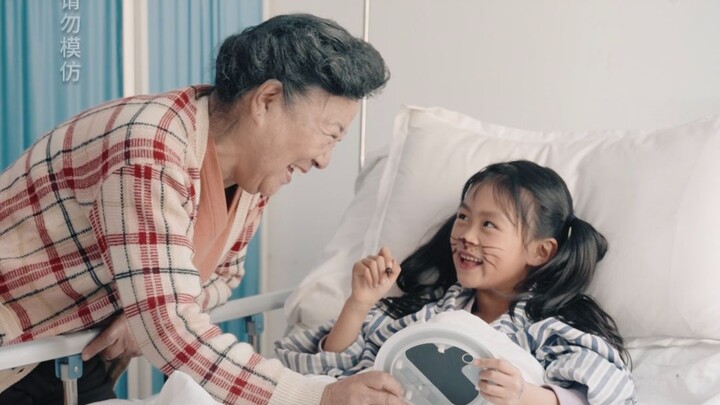 Bà ngoại 80 tuổi hóa ra lại bị chính cháu gái “bạo hành” dã man trong bệnh viện? Sự thật đằng sau kh