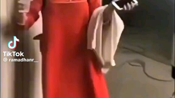 Madison Wolfe Dancing