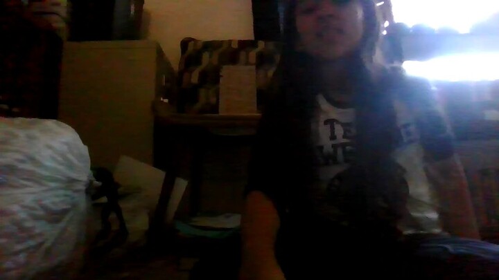 making food!!!!:3