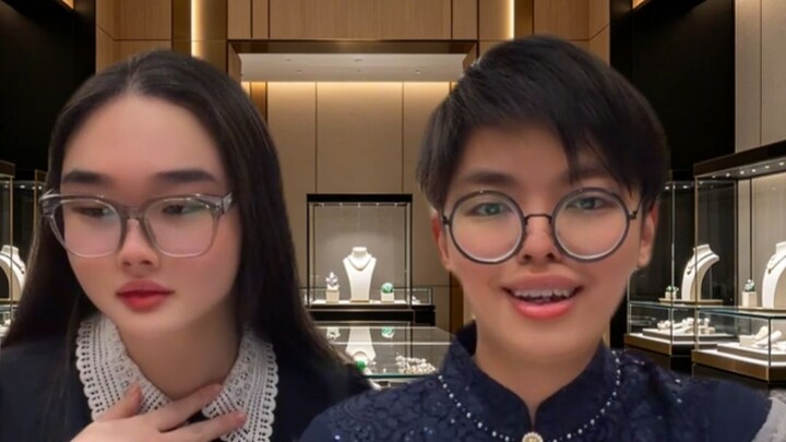 Setelah kamu dan sahabatmu menyelesaikan semua tantangan hidup, beri suka