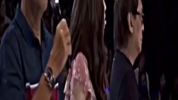 200 ex kaya pla Wala nag natira  🤣😂😅.                        BAWAL JUDGEMENTAL