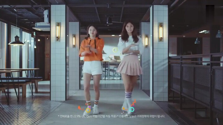 TWICE这广告歌太洗脑了，听一次就不停的在脑子里重播！