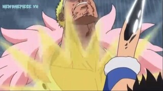 Doflamingo bị Luffy dần cho thừa sống thiếu chết luôn :)))))