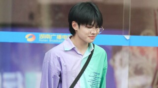 【หวางเฉินอี้】แม่คะ ทำไมหนูน้อยคนนี้ถึงน่ารักขนาดนี้! ! รูปงานของเฉินอี้เมื่อวันที่ 6 มิถุนายน เฉินอี