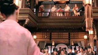 "Một người đàn ông đứng, hàng ngàn phụ nữ có thể đứng."