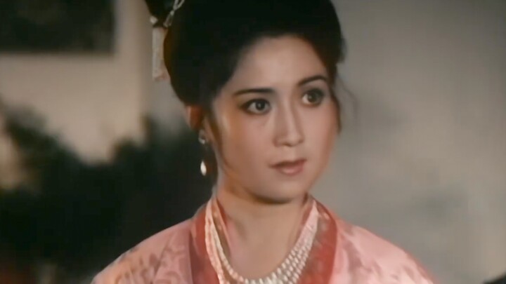 Director: This time your husband is played by Zhu Bajie—stop staring at the Master all the time!!!