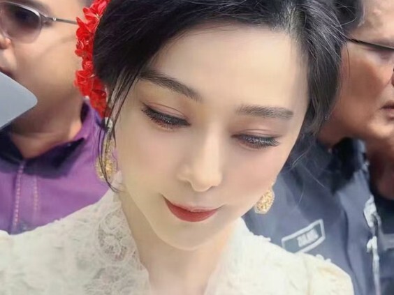 【Fan Bingbing】On the occasion of the 50th anniversary of China-Malaysia diplomatic relations, Fan Bi