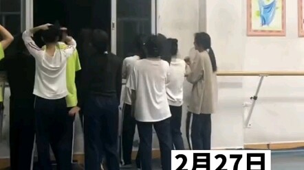Satu-satunya pria di kelas yang disukai semua orang