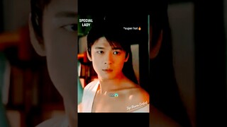 He was naked😳when she saw him #speciallady #cdrama2024 #shorts #陌上人如玉 #xiaoyan #zhaizilu #翟子路