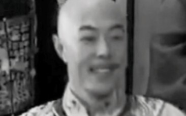 Mengintai   Kediaman   Chen