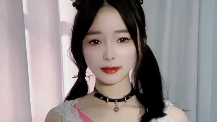 Xiao Wanwan ~ Yoga Pants, Bara Bean