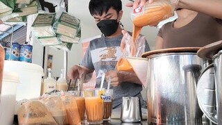 ชานมเย็น4 โอเลี้ยง2 เนสกาแฟเย็น5 แยกน้ำ/ออเดอร์เข้าแต่เช้าเลยขอบคุณลูกค้าที่อุดหนุน😘
