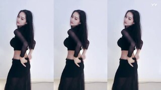 ❣️❣️Sexy Asian strip dance on Web Cam and Hot Twerk👒👒