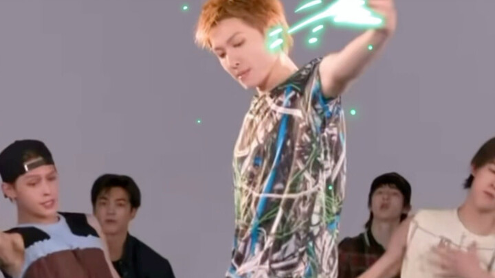 Thêm hiệu ứng đặc biệt vào điệu nhảy «GO!» của Cortis