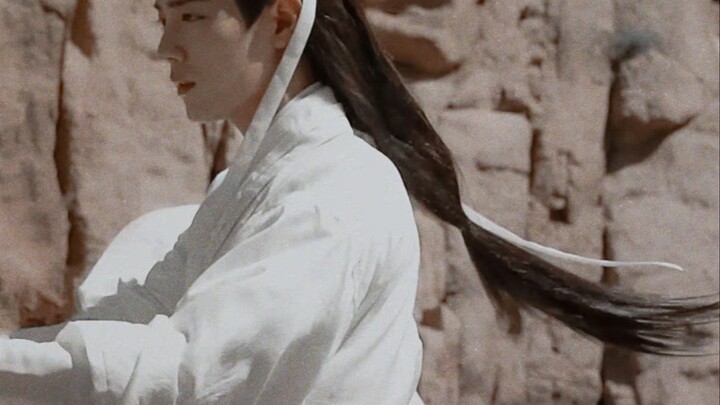 A celestial being has descended! He’s got a serious case of ancient‑costume badassery! | Xiao Zhan’s