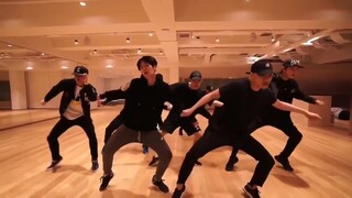 【EXO】等等..或许你们看过demo版的Monster嘛【EXO 萌死他】