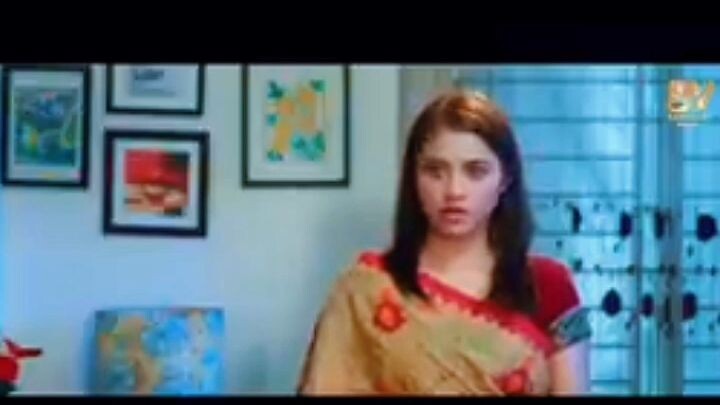 দেখতে কেমন