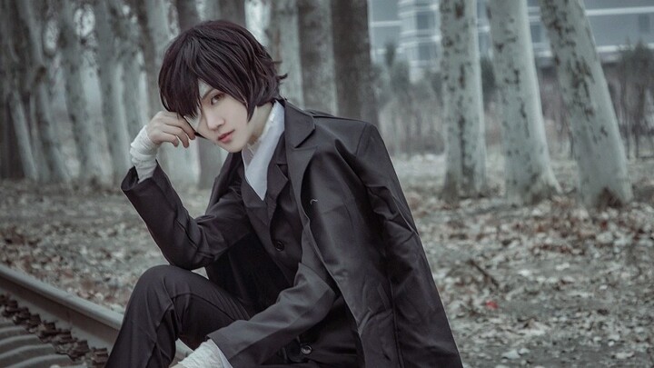 [Anjing Liar Bungo] Dazai Osamu hitam Hong Kong cos